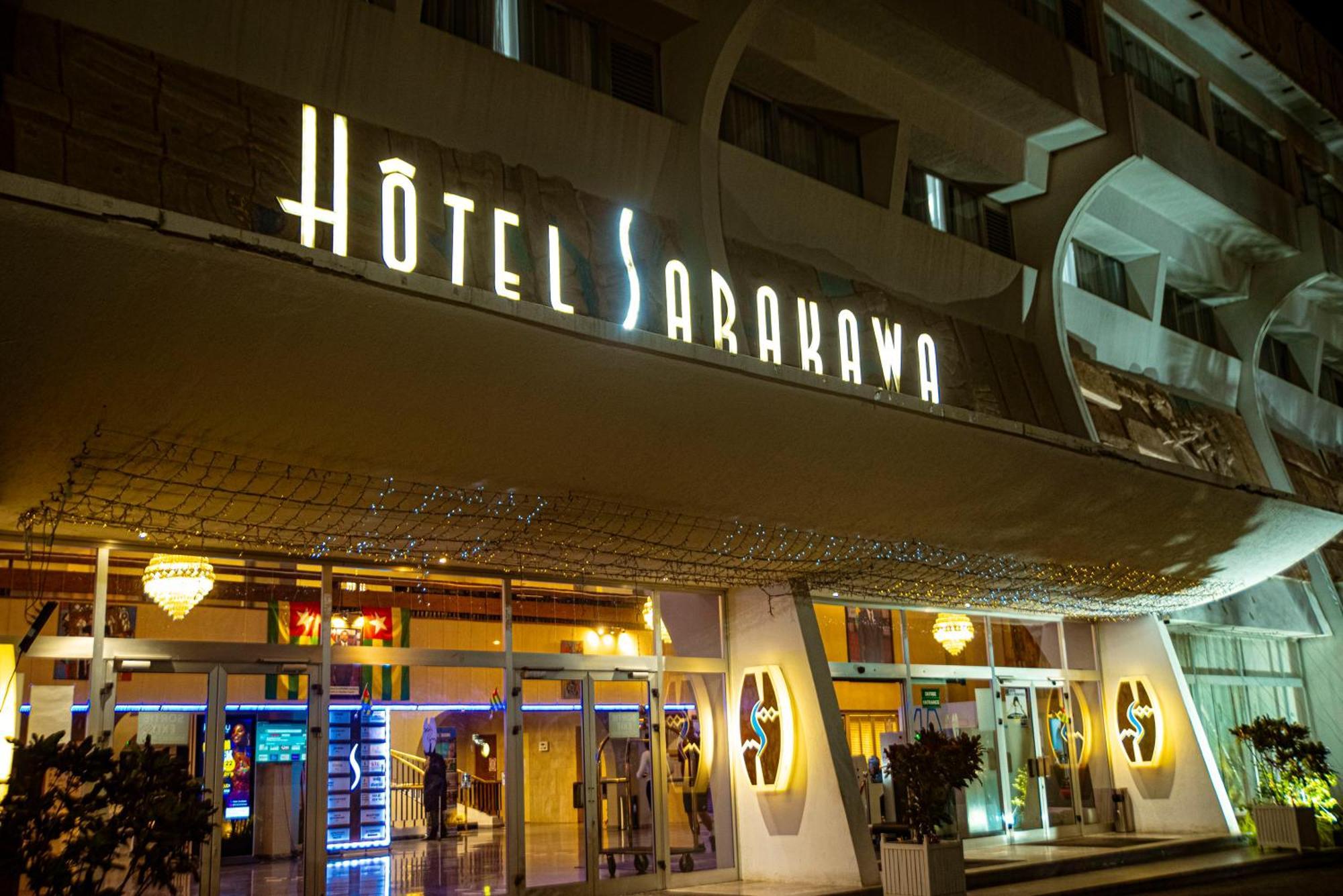 Hôtel Sarakawa Lome Bagian luar foto